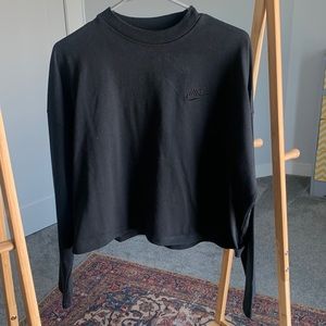 Nike cropped crewneck